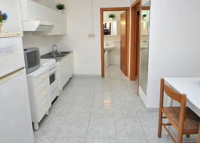 מלון דירות Elena